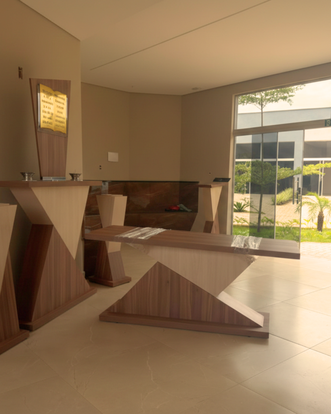 Image hover effect image